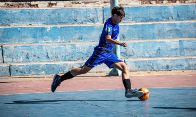 Cabang Olahraga Sepakbola Yaitu Futsal Lapangan Kecil