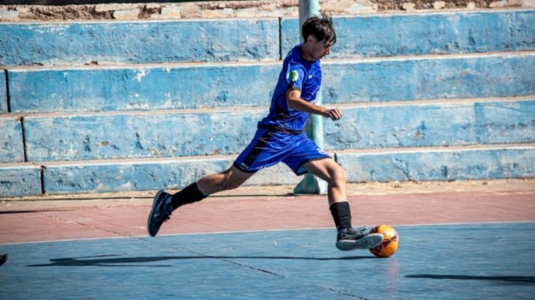 Cabang Olahraga Sepakbola Yaitu Futsal Lapangan Kecil