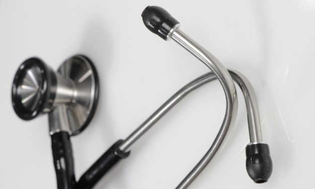 Peralatan Medis Stetoskop Untuk Mendengar Suara Tubuh