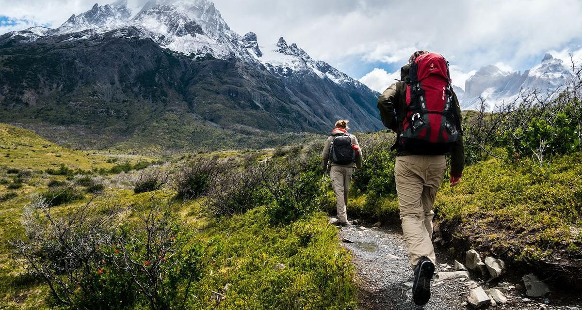 Bahasa Muncak Atau Mendaki Sebuah Gunung Yang Tinggi