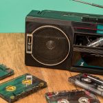 Teknologi Canggih Radio Dalam Menjadi Alat Komunikasi