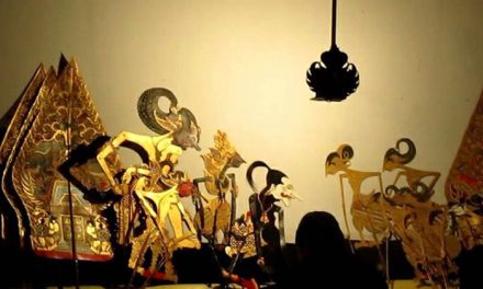 Pentas Seni Wayang Sebagai Keragaman Nasional Indonesia