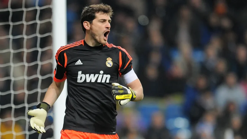 Penjaga Gawang Dunia Yang Terbaik Iker Casillas