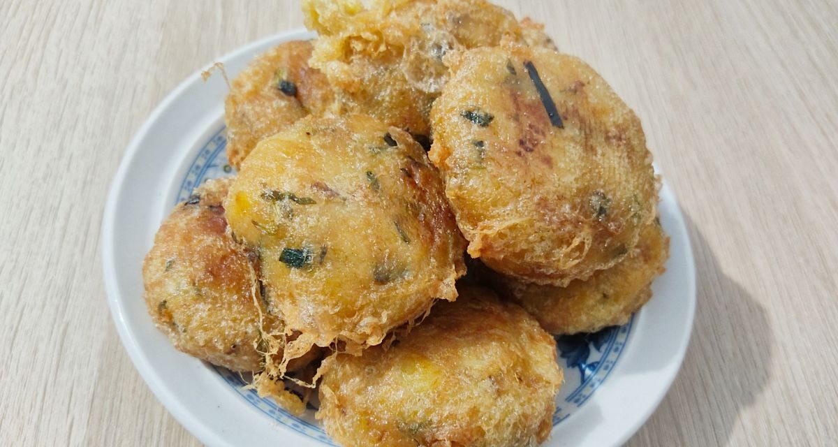 Makanan Campuran Dari Hasil Olahan Kentang