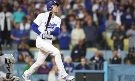 Olahraga Regu Baseball Dengan Beberapa Perlengkapan