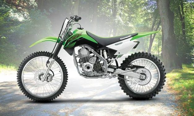 Kendaraan Tahan Banting Sepeda Motor KLX