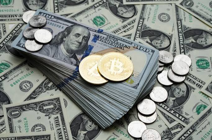 Transaksi Dollar Sebagai Nilai Mata Uang Tinggi