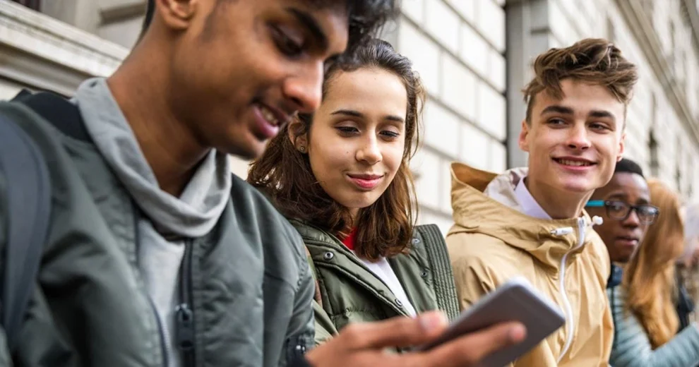 Sekelompok Orang Generasi Atau Gen Z