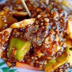 Potongan Buah Dengan Taburan Bumbu Maupun Somboy