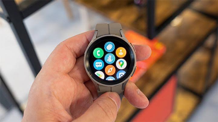Teknologi Hebat Smartwatch Untuk Beberapa Fitur