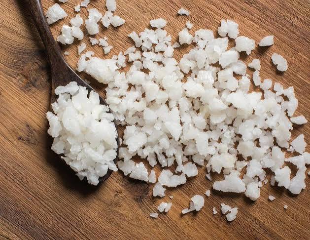 Bumbu Dasar Masakan Sebuah Garam Asin