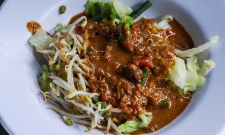 Hidangan Makanan Pecel Yang Sangat Di Sukai
