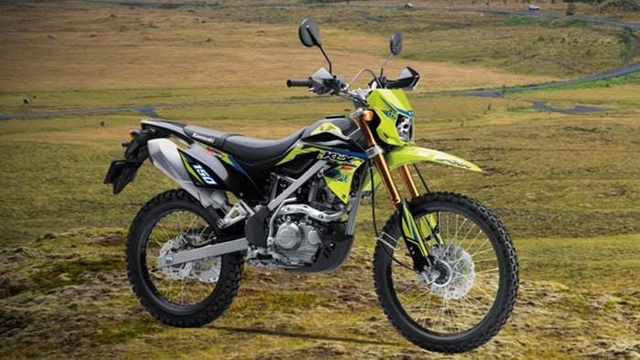Sebuah Kendaraan Trail Atau KLX Segala Medan